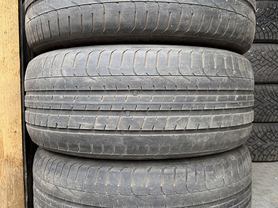 245/40/20 летние шины Pirelli 4мм (3шт)