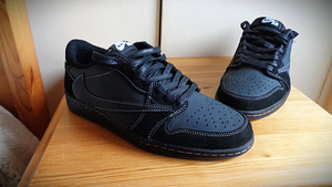 NIKE Air Jordan 1 Retro Low OG SPx Travis Scott (5 foto / 10)
