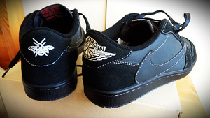 NIKE Air Jordan 1 Retro Low OG SPx Travis Scott (8 foto / 10)