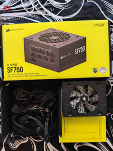 Corsair SF750 750W 80+ Platinum SFX (1 foto / 2)