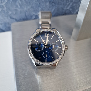Fossil (1 фото из 5)
