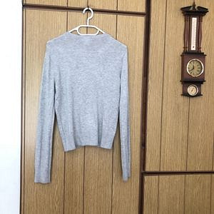 Как новый! Свитер H&M Basic (2 фото из 2)