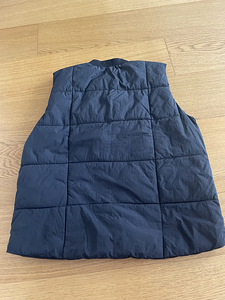 Жилет Zara (2 фото из 4)