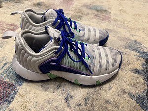 Adidas tossud s 40 (1 foto / 3)