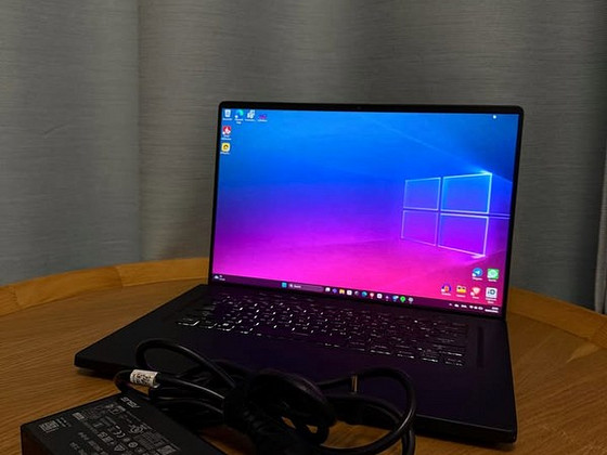 LaptopROG Zephyrus M16 GU603ZM