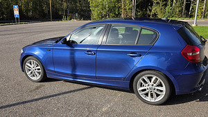 BMW 118D 2009 (1 фото из 7)