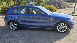 BMW 118D 2009 (2 фото из 7)