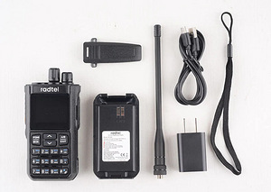 Рация RADTEL RT-900 (4 фото из 5)