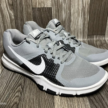 Кроссовки Nike, размер 40