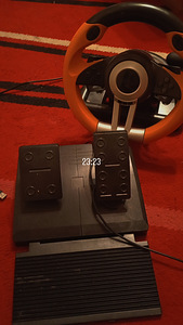 Rool ja pedaalid PlayStationi jaoks (1 foto / 1)