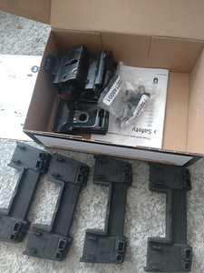 Thule Kit 186056 või 186172 Renault Espace 23- Kadjar 15- (1 foto / 3)