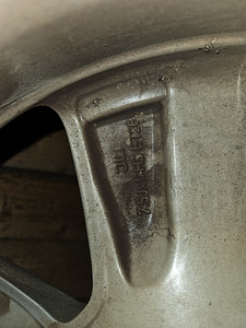 Good year 215/55 R17 (3 фото из 3)