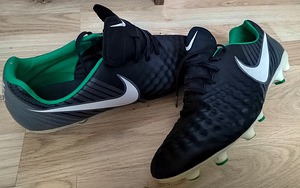 Nike Magista jalgpallisaapad kasutatud suurus 44,5 (1 foto / 3)