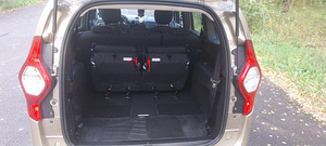 Dacia Lodgi 2020 (11 фото из 15)