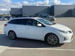 Autorent parima hinnaga Tallinnas (1 foto / 6)