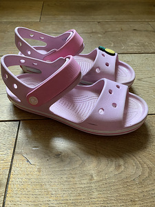 Crocs sandaalid, suurus J2 (33-34) (3 foto / 5)