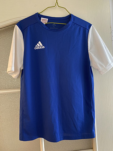 Спортивная футболка ADIDAS для мальчика, 13/14 лет (1 фото из 4)