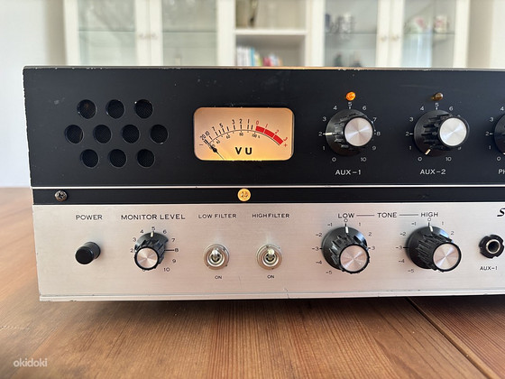 Sansui PA-100 võimendi