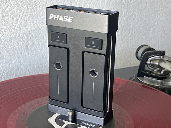 Phase виниловый контроллер