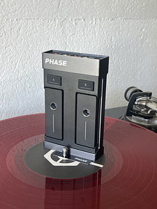 Phase виниловый контроллер (1 фото из 2)