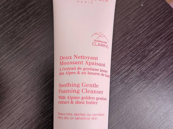 CLARINS успокаивающая мягкая очищающая пена