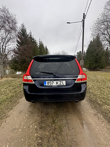 Продается Volvo V70 (4 фото из 6)