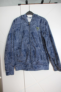 Guess kilejope s. 140 (10 a.) (1 foto / 4)
