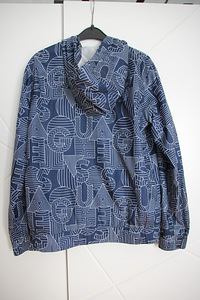 Guess kilejope s. 140 (10 a.) (2 foto / 4)
