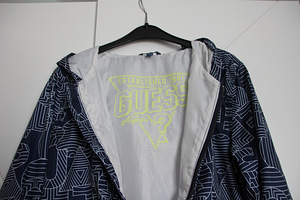 Guess kilejope s. 140 (10 a.) (3 foto / 4)