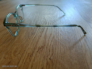 OLIVER PEOPLES prilliraamid (2 foto / 5)