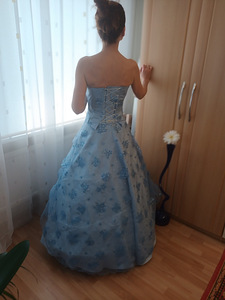 Выпускное платье (2 фото из 5)