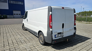 Opel Vivaro 2014 (6 foto / 8)