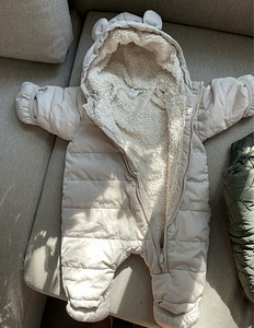 H&M Laste soojustusega kombinesoon. (1 foto / 1)