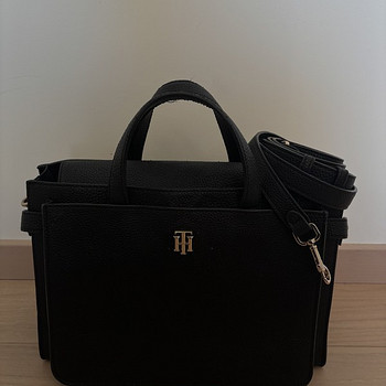 Müüa originaalne Tommy Hilfiger kott