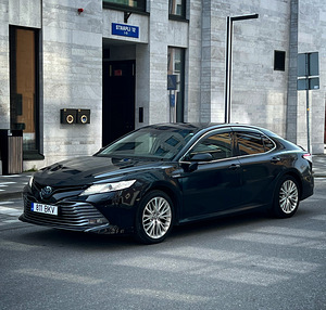 Toyota Hybrid/LPG TAKSO Töötamiseks PARIMA HINNAGA RENT (2 foto / 2)