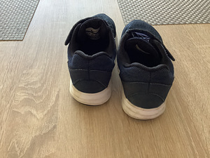 Кроссовки Nike р:30 (2 фото из 4)