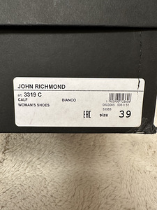 John Richmond, размер 39, новые, uued (4 фото из 4)