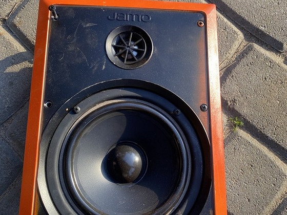 Välikõlar JAMO I/O 660A