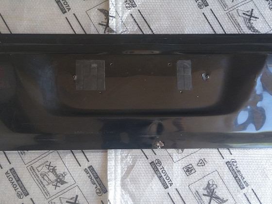 Toyota Land Cruiser 200 6506160330 6506160331