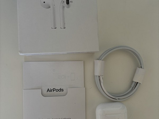 AirPods 2