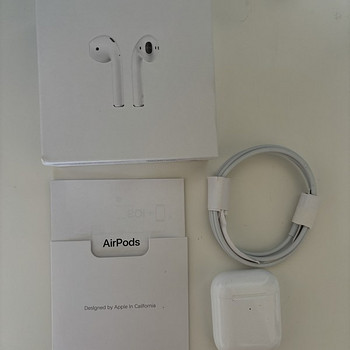 AirPods 2