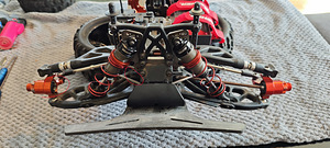 RC Truggy BSR Berserker (SNRC) 1:8 KIT (3 foto / 10)