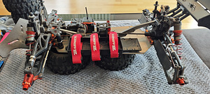 RC Truggy BSR Berserker (SNRC) 1:8 KIT (8 foto / 10)