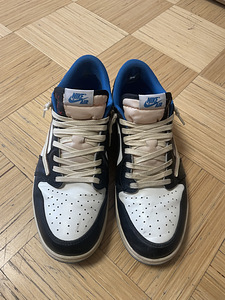 Nike Travis Scott Fragment (2 фото из 3)