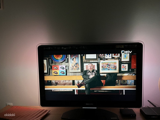 Телевизор Philips 100Hz Full HD 1080p