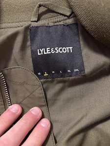 Бомбер Lyle and Scott (2 фото из 2)