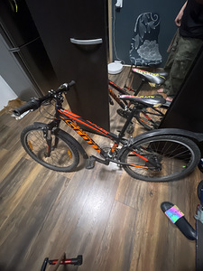 Jalgrattas lastele 8-15 aastat Scott jr 24’’ (1 foto / 6)