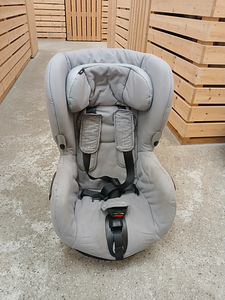 Maxi-Cosi Axiss turvatool 9-18kg (1 foto / 4)