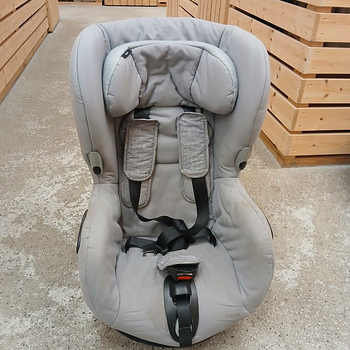 Maxi-Cosi Axiss turvatool 9-18kg