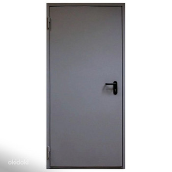 Гладкая металлическая техническая дверь PORTA METAL BASIC
